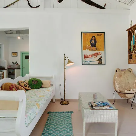Nyaraló Sira Stonehouse L